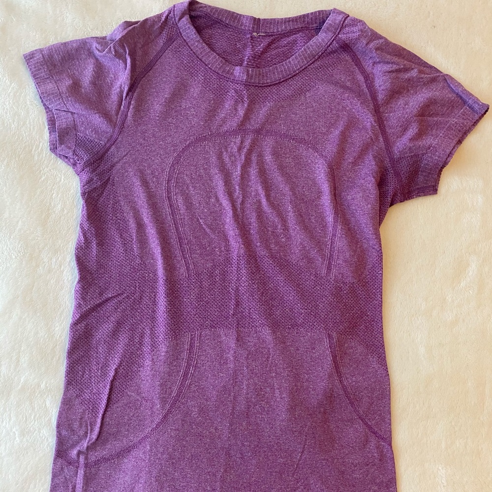 Lululemon short sleeve